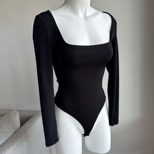 Leith black long sleeve bodysuit